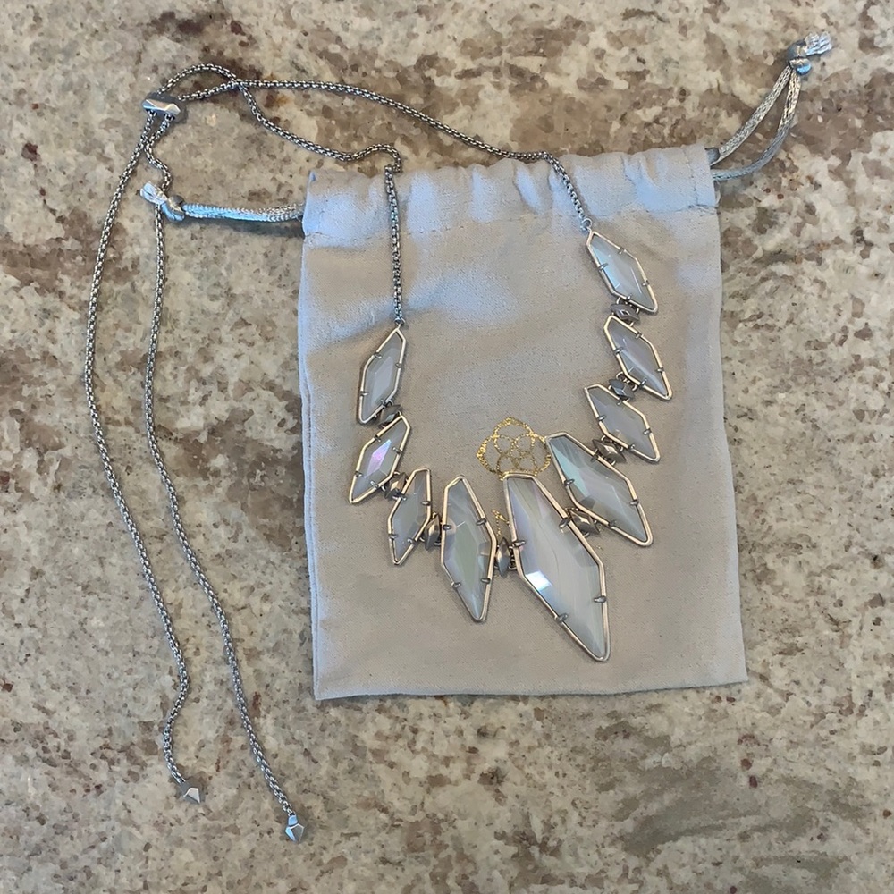 Kendra Scott Necklace